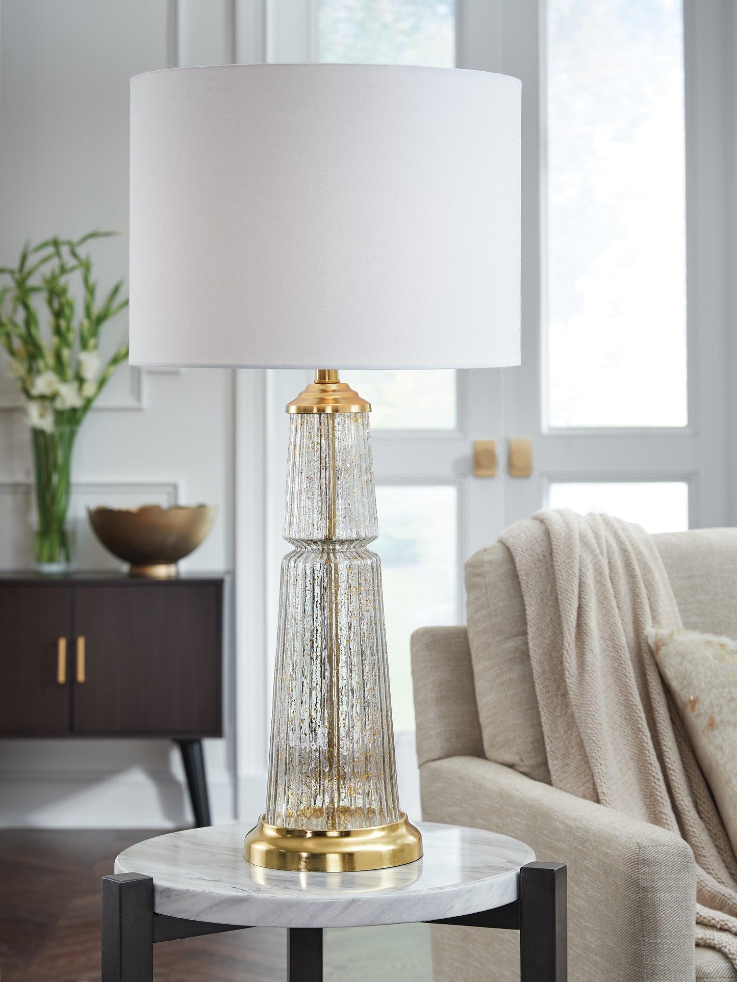 Myers Furniture Outlet - Ashley Furniture - Bakersboro Lighting - Glass Table Lamp (1/CN) / Clear/Gold Finish - L430884