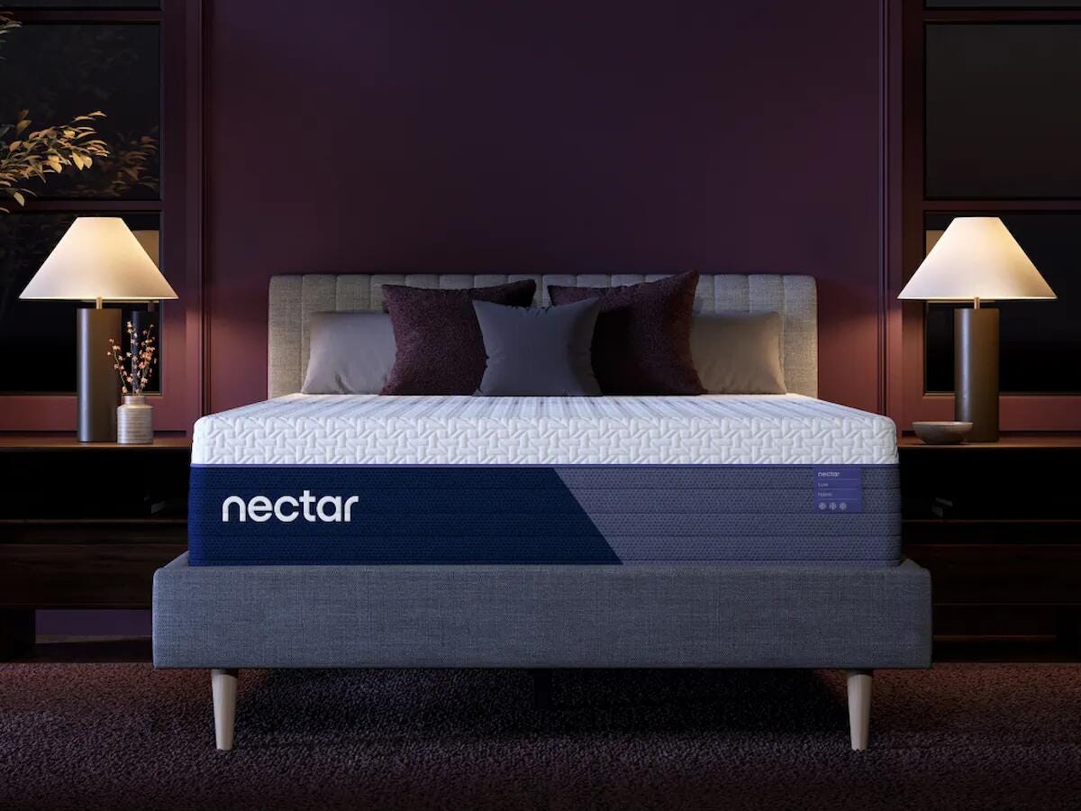 Myers Furniture Outlet - Ashley Furniture - Nectar Luxe Hybrid Mattresses - King / White - M14241