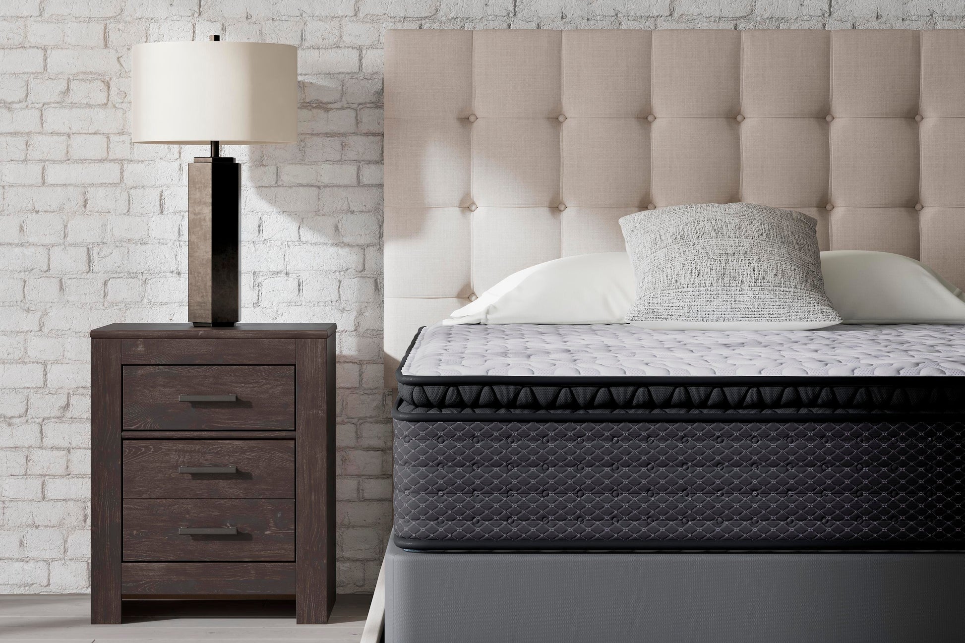 Myers Furniture Outlet - Ashley Furniture - Anniversary Edition Pillowtop Mattresses - Full - M42221