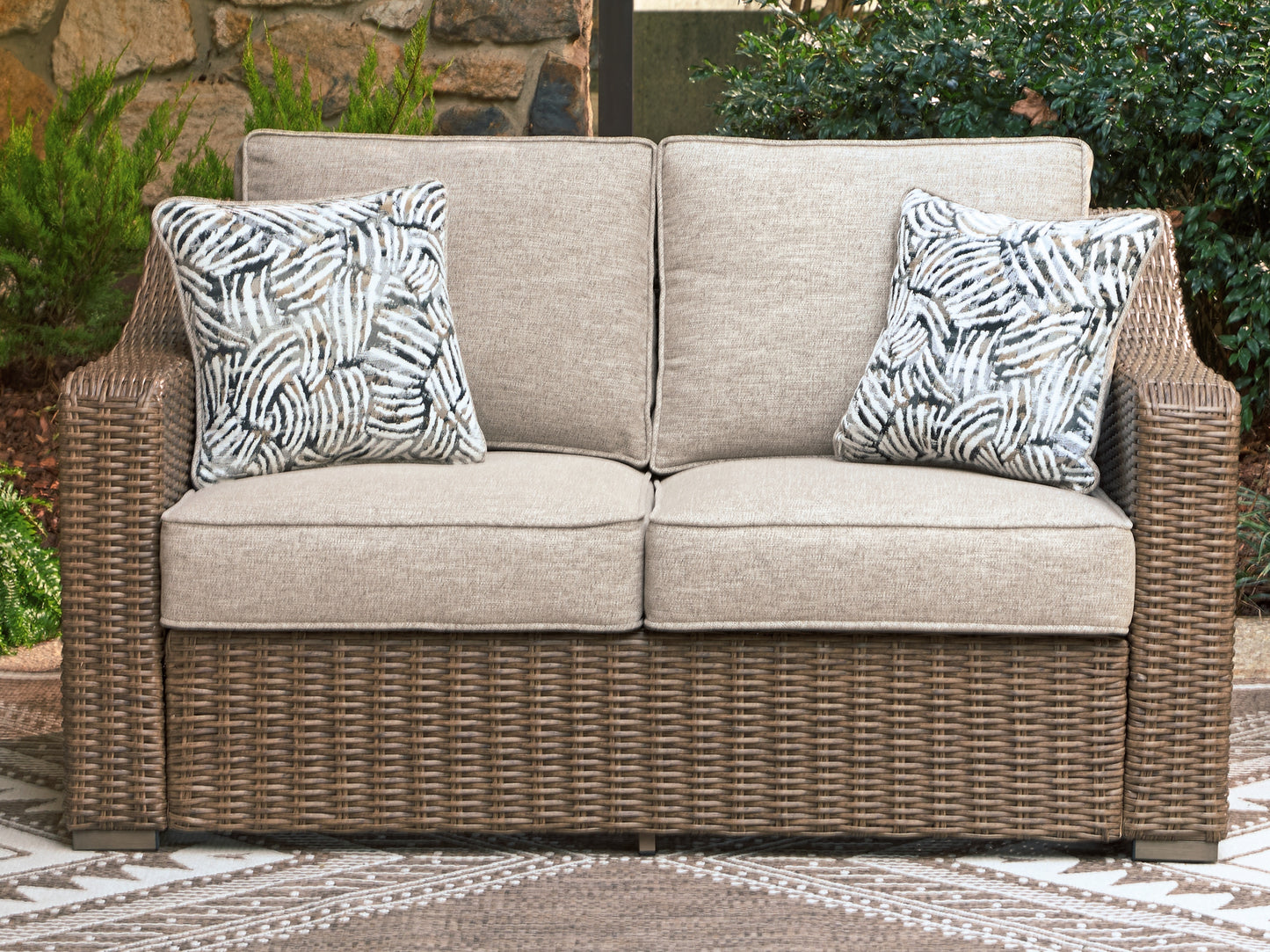 Myers Furniture Outlet - Ashley Furniture - Laguna Heights Outdoor - Loveseat w/Cushion / Beige - PCP790-835