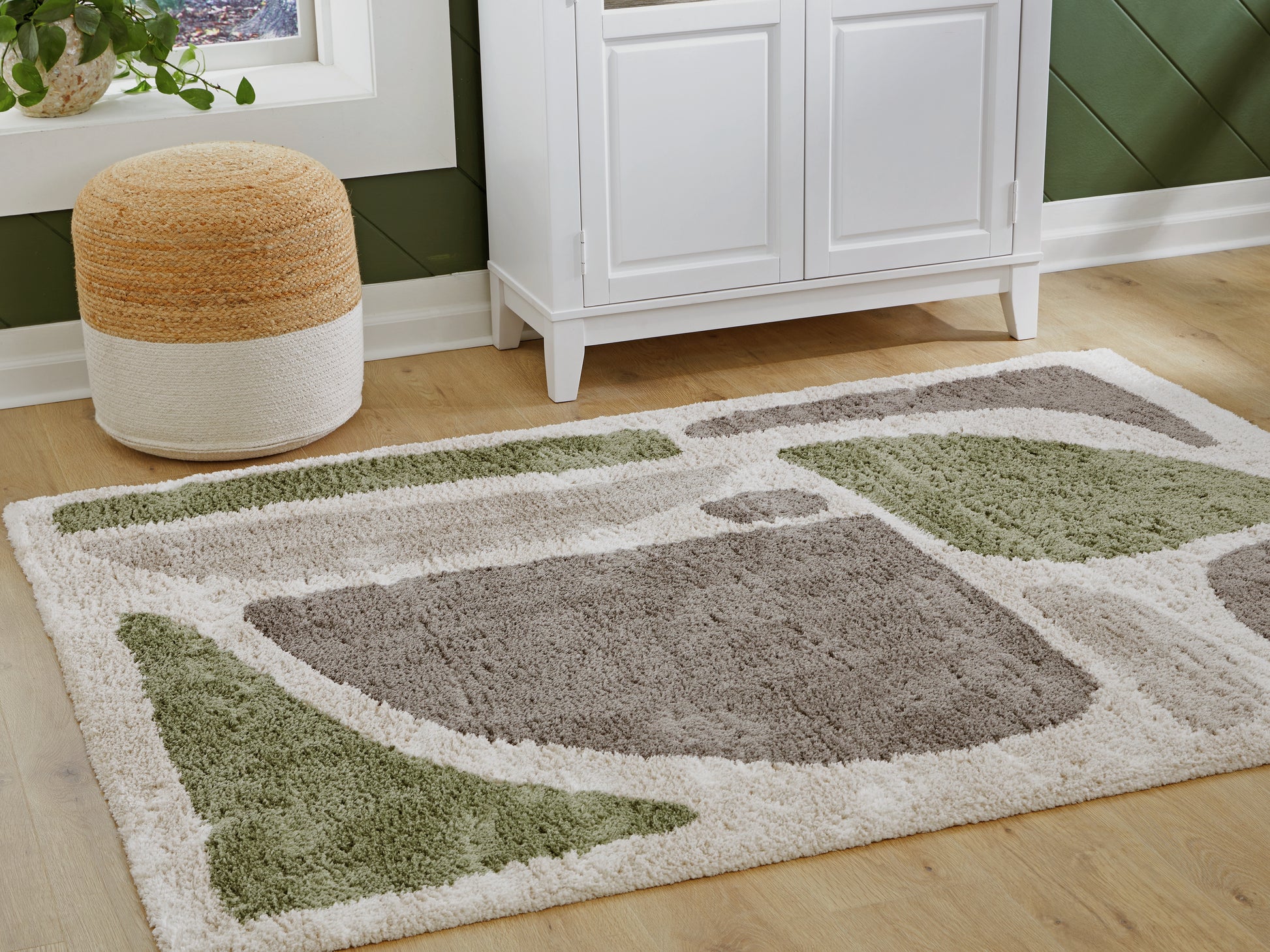Myers Furniture Outlet - Ashley Furniture - Anburgh Rug - Large Rug / Green/Gray/Ivory - R407351