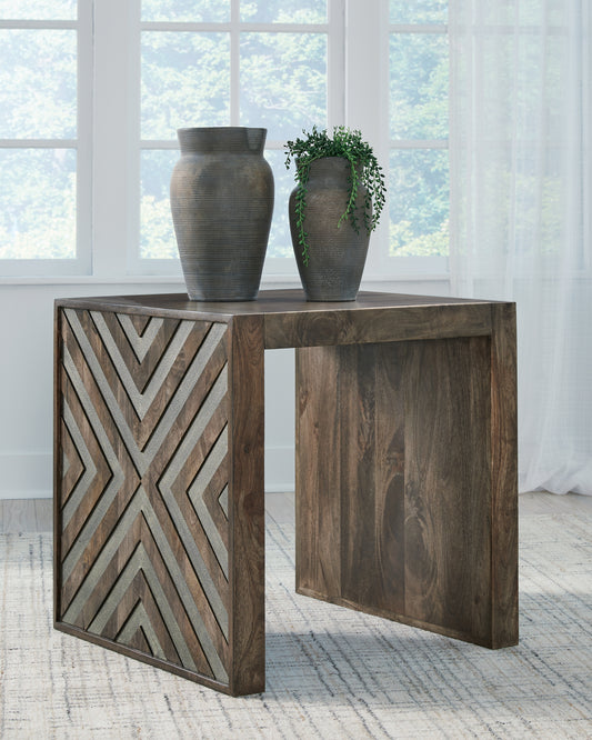 Myers Furniture Outlet - Ashley Furniture - Dreggan End Table - Square End Table / Brown - T567-2