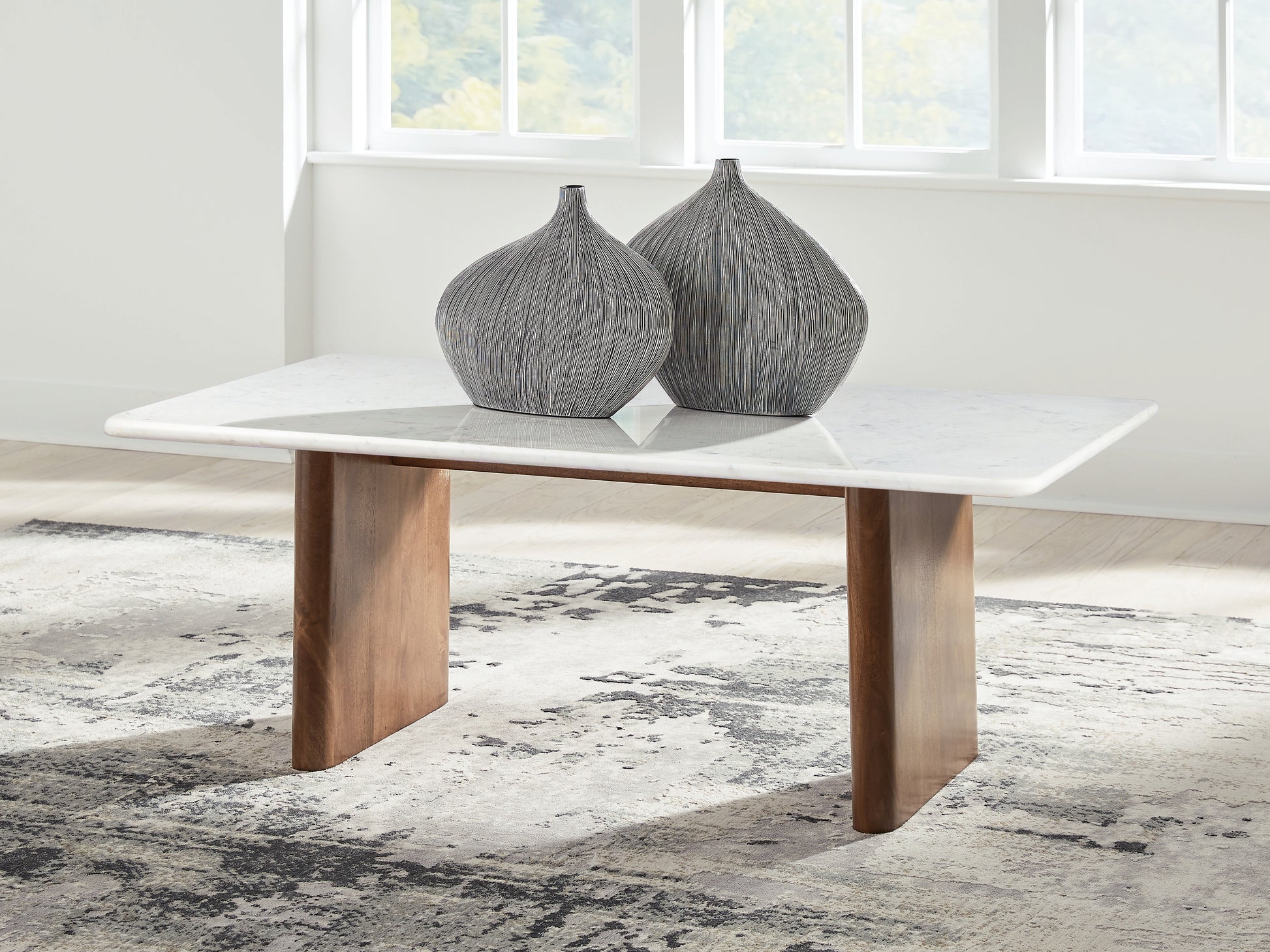 Myers Furniture Outlet - Ashley Furniture - Isanti Coffee Table - Rectangular Cocktail Table / Light Brown/White - T662-1